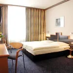 Insel Szálloda 3*