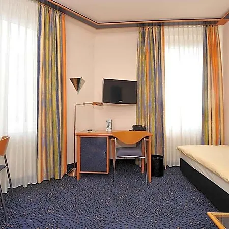 Insel Szálloda 3*