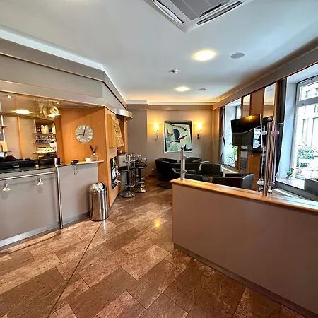 Insel 3* كولونيا