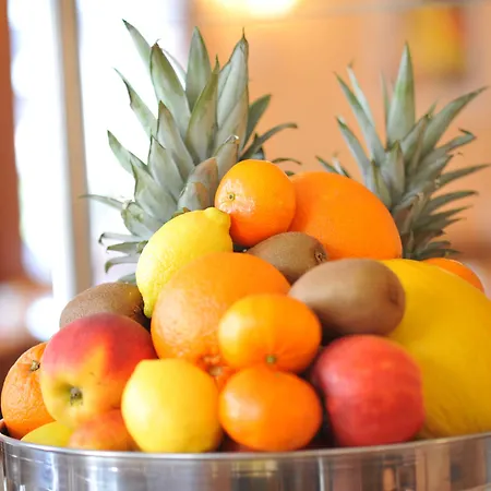 Insel فندق كولونيا